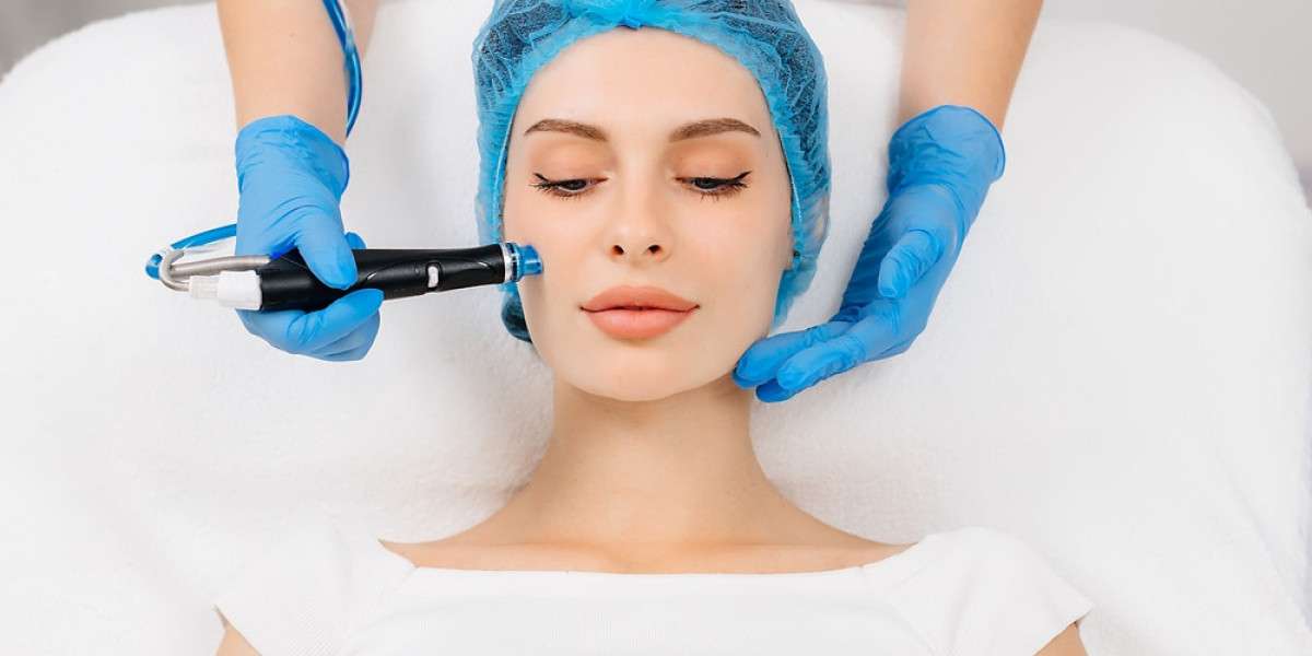HydraFacial for Sensitive Skin: Is It Gentle Enough?